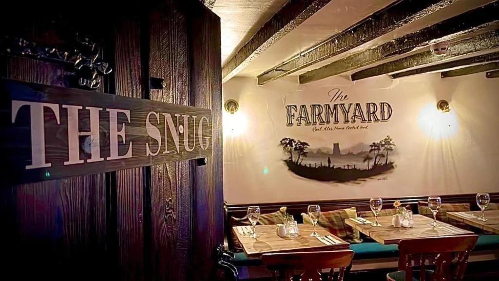 Farmyard Inn Youlgreave Exteriér fotografie